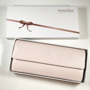 Pandora Unforgettable Moments Travel Storage Clutch with Box